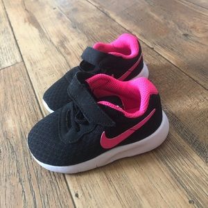 Toddler shoes
